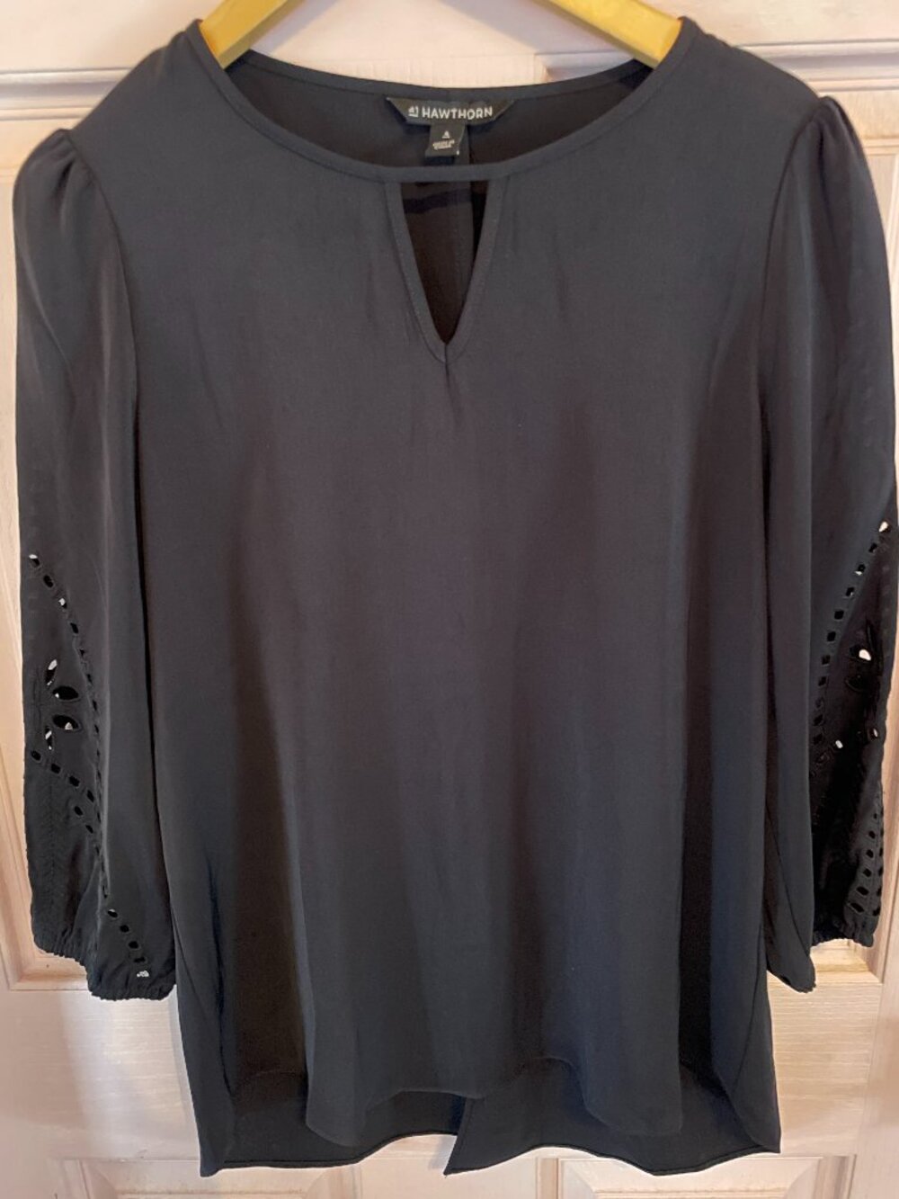 41 Hawthorn Dark Grey Eyelet Cutout Sleeve Blouse Size Small